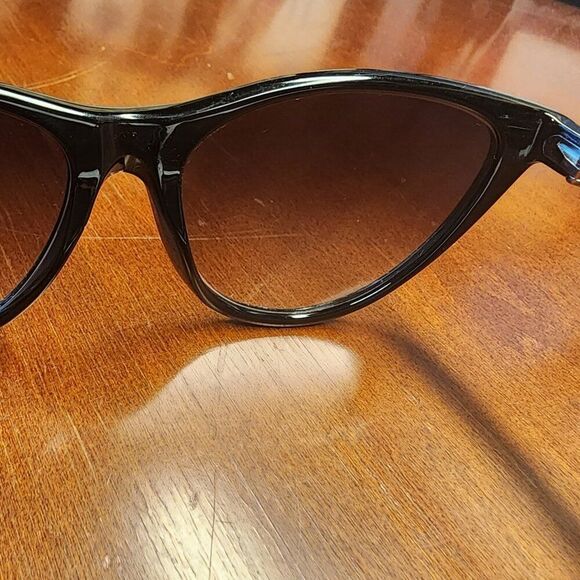 ISABEL MARANT Black/Smoke Gradient Cat Eye Sunglasses IM 0079/S - Picture 9 of 11